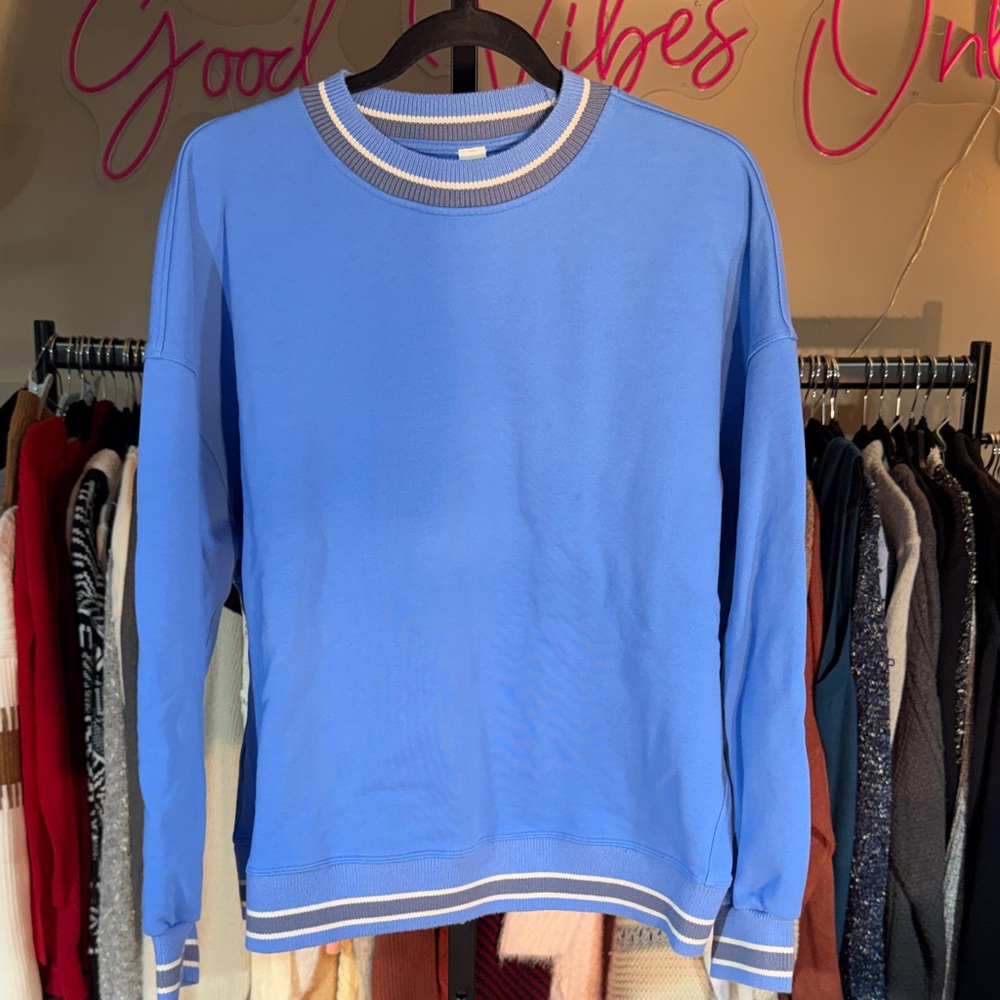 lululemon Poolside Blue Sweatshirt with Knit Trim NWOT